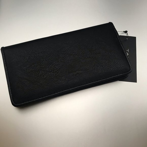 NEW Tahari Black Slim Clutch / Wallet / Cardholder - Picture 4 of 9